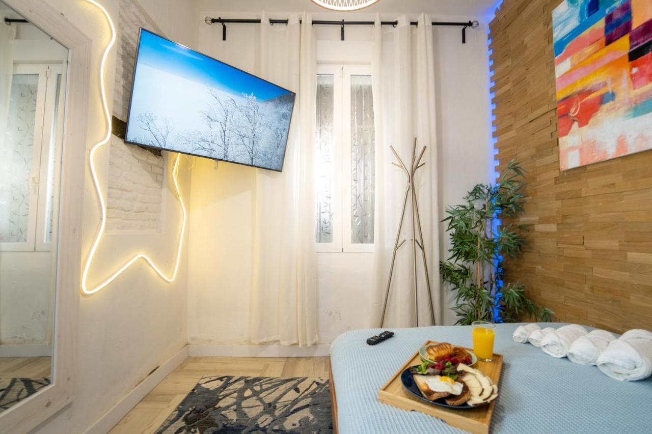 Cozy Apartment Puerta Del Sol & Private Patio 마드리드 외부 사진